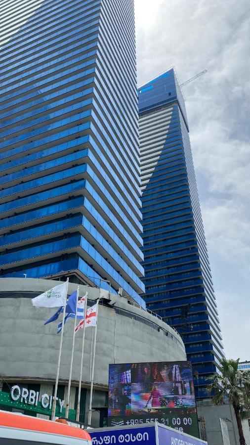 Orbi City Luxury Suite บาทูมิ ภายนอก รูปภาพ