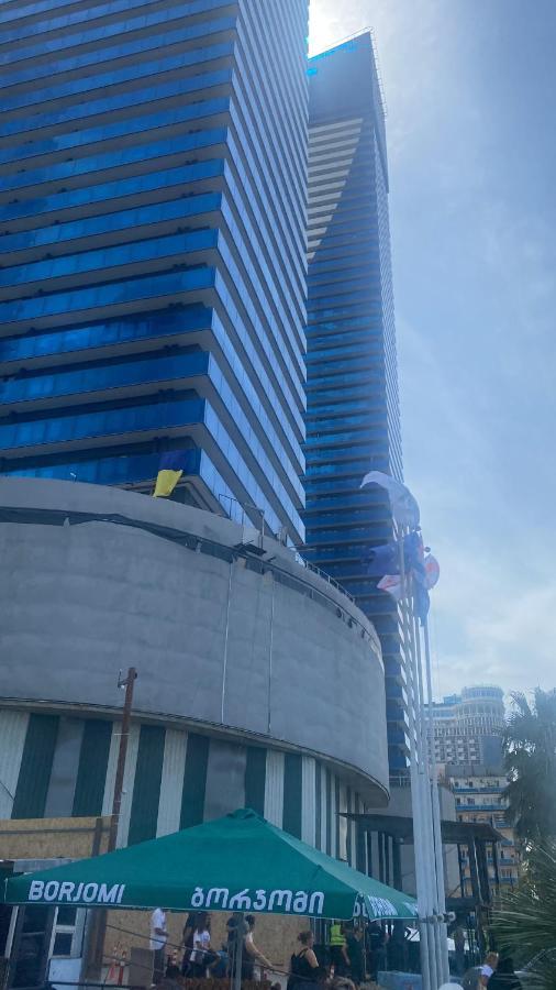 Orbi City Luxury Suite บาทูมิ ภายนอก รูปภาพ
