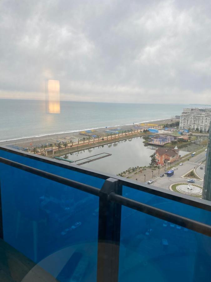Orbi City Luxury Suite บาทูมิ ภายนอก รูปภาพ