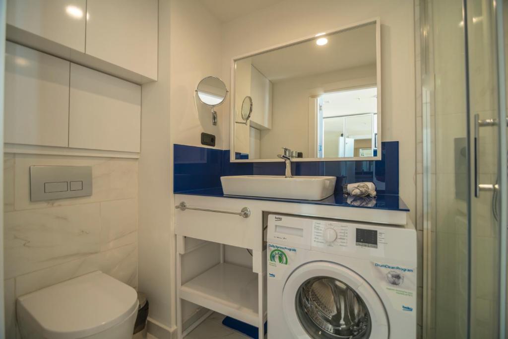 Orbi City Luxury Suite บาทูมิ ภายนอก รูปภาพ
