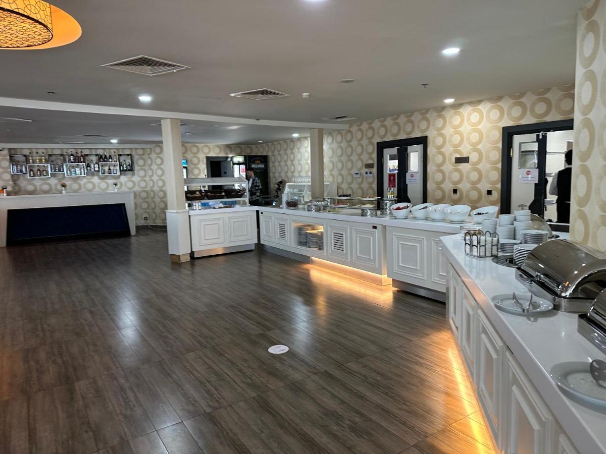 Orbi City Luxury Suite บาทูมิ ภายนอก รูปภาพ