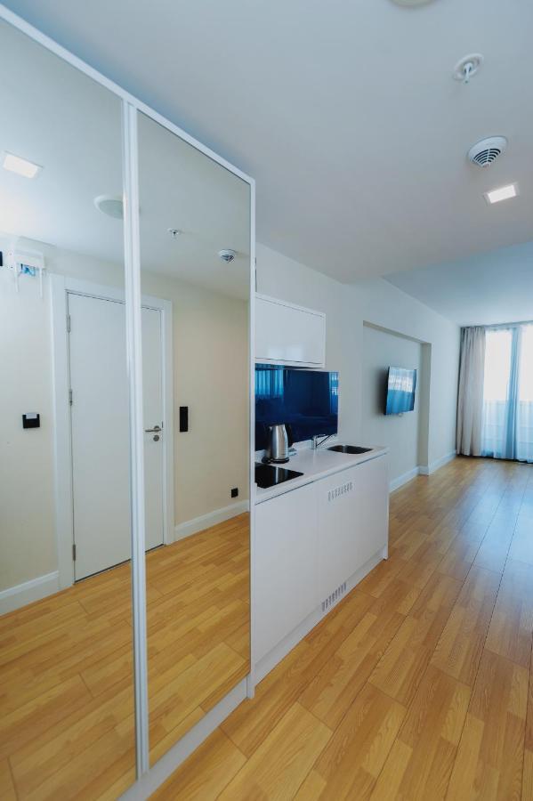 Orbi City Luxury Suite บาทูมิ ภายนอก รูปภาพ